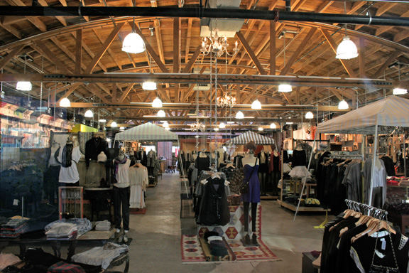 Urban+outfitters+store+interior